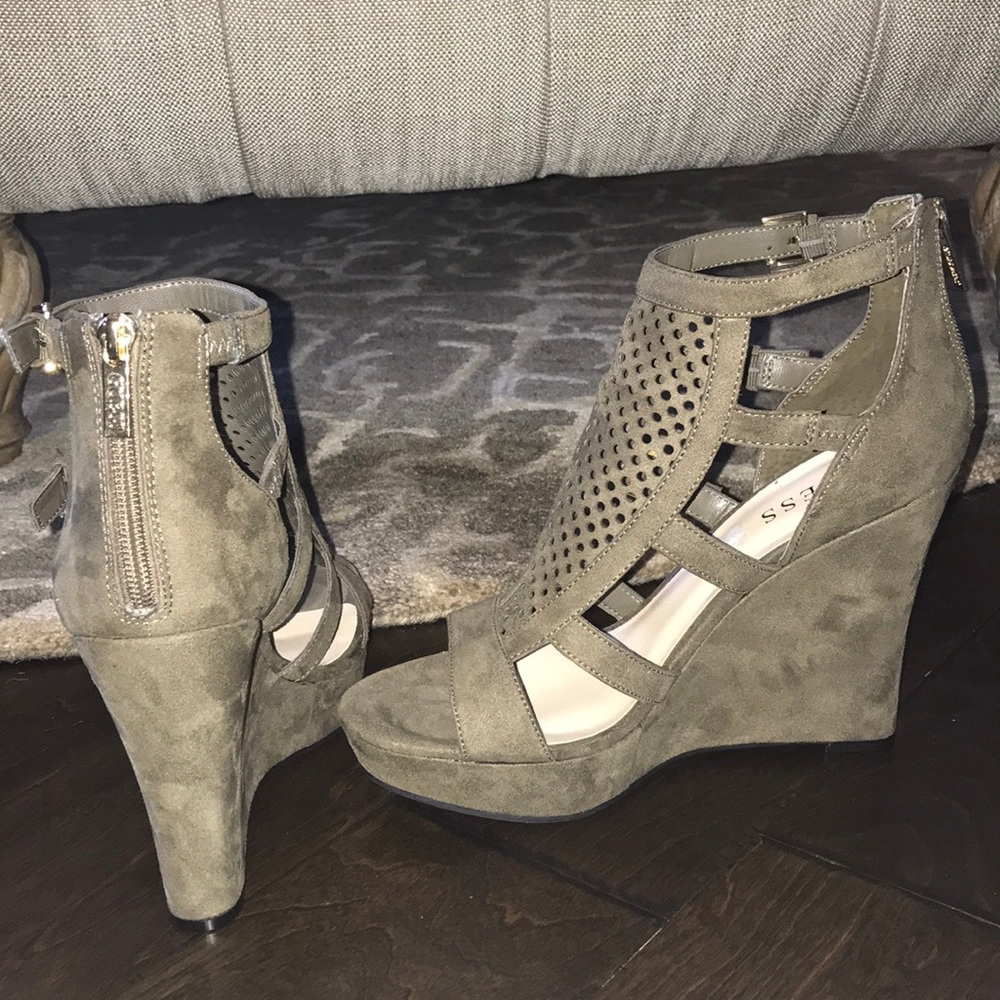 NWOT Guess Olive green wedge shoes